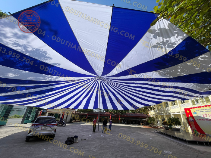Ô dù che nắng sân trường dạng tròn